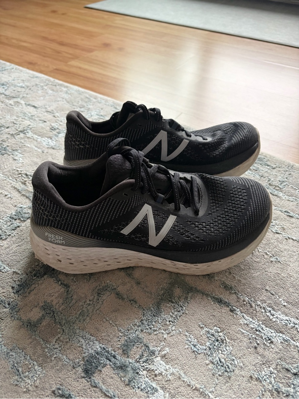New Balance Men's Black and White Fresh Foam Running Shoes